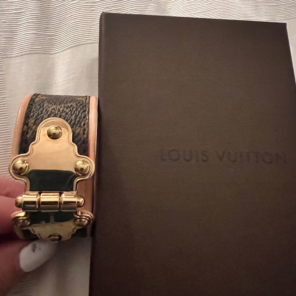Louis Vuitton bracelet
